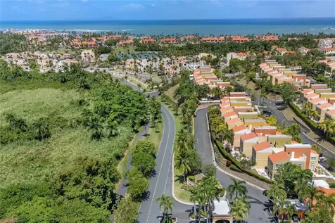 24 Aquabella Humacao PR 00791