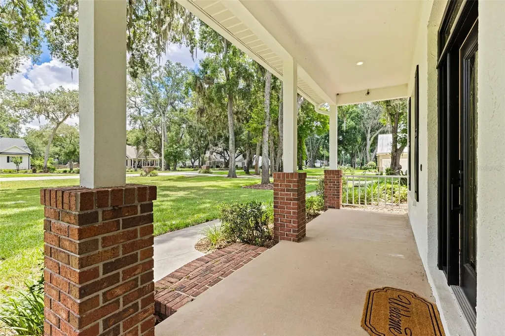 3502 Sam Allen Oaks Circle Plant City FL 33565