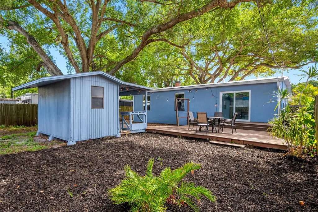 5044 Betty Street N St Petersburg FL 33709