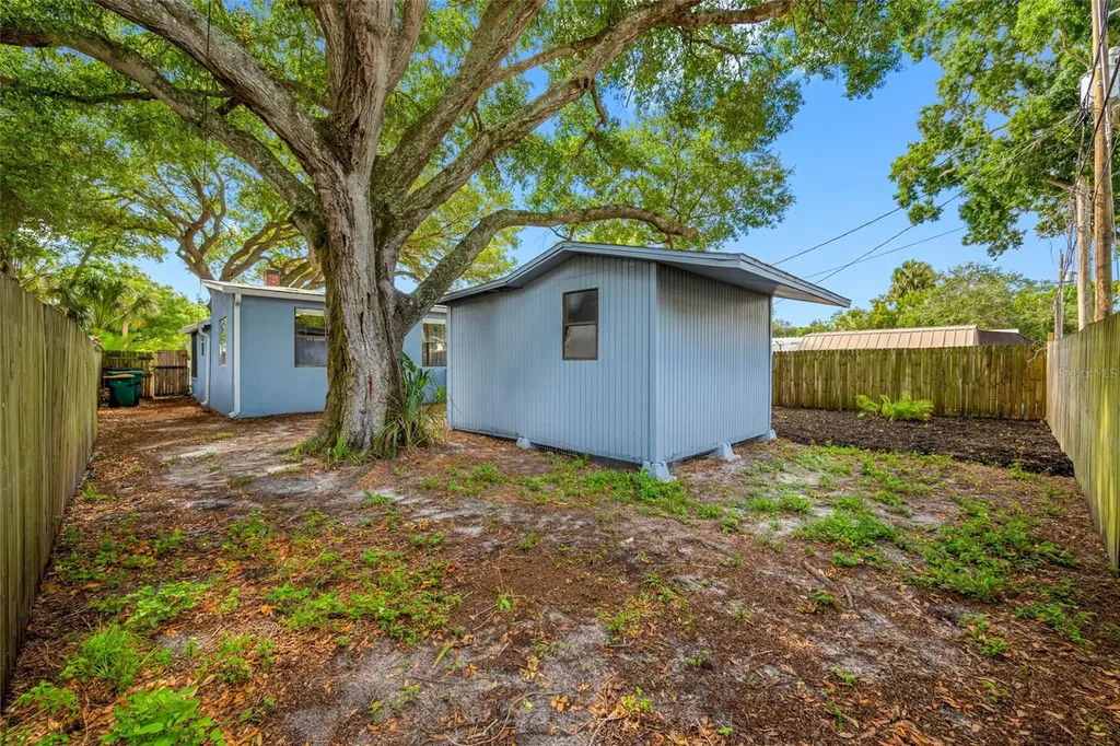 5044 Betty Street N St Petersburg FL 33709