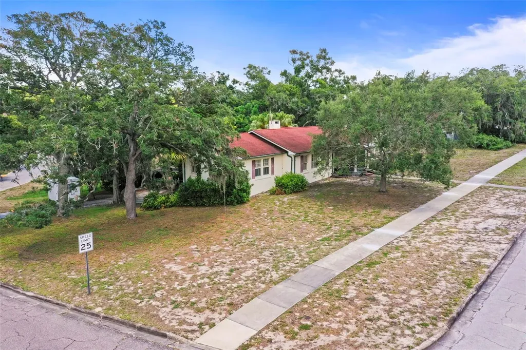 615 N Glenwood Avenue Clearwater FL 33755