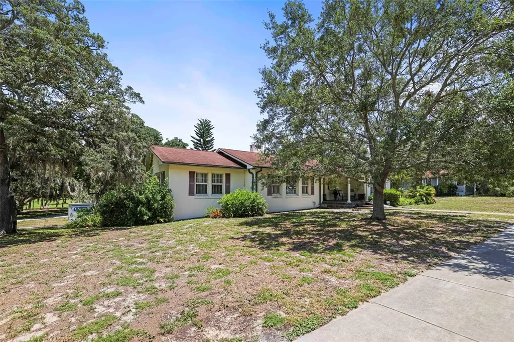 615 N Glenwood Avenue Clearwater FL 33755