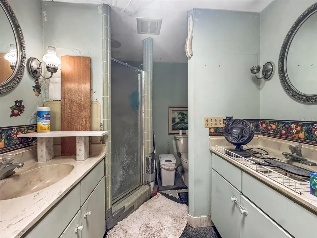 615 N Glenwood Avenue Clearwater FL 33755