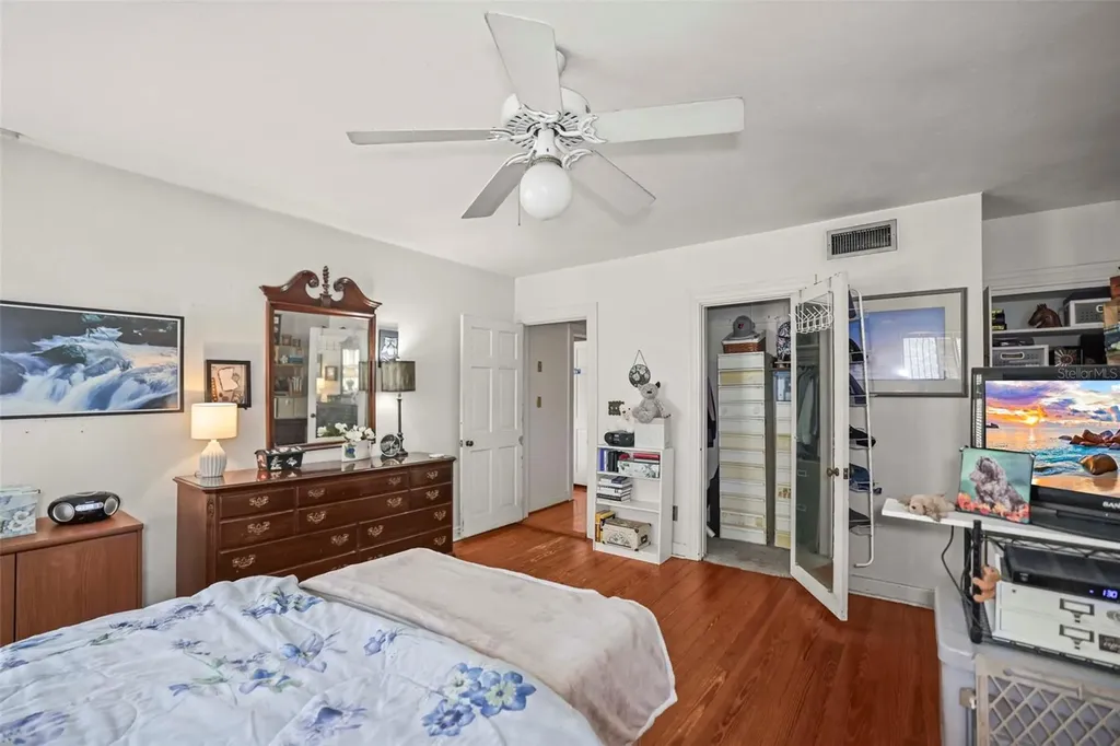 615 N Glenwood Avenue Clearwater FL 33755