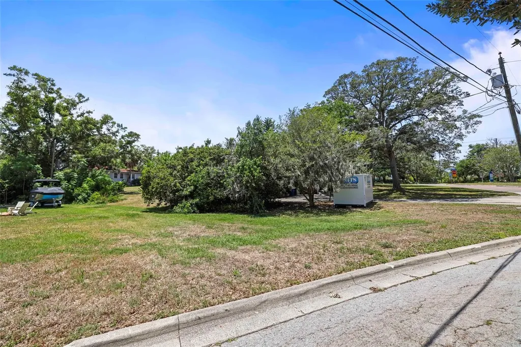 615 N Glenwood Avenue Clearwater FL 33755