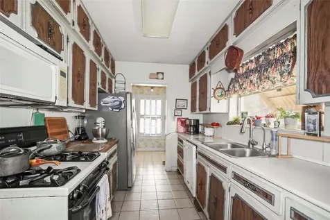 615 N Glenwood Avenue Clearwater FL 33755