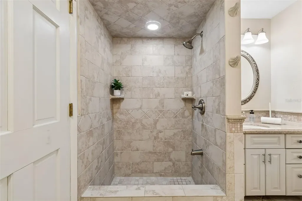 2245 Toniwood Lane Palm Harbor FL 34685