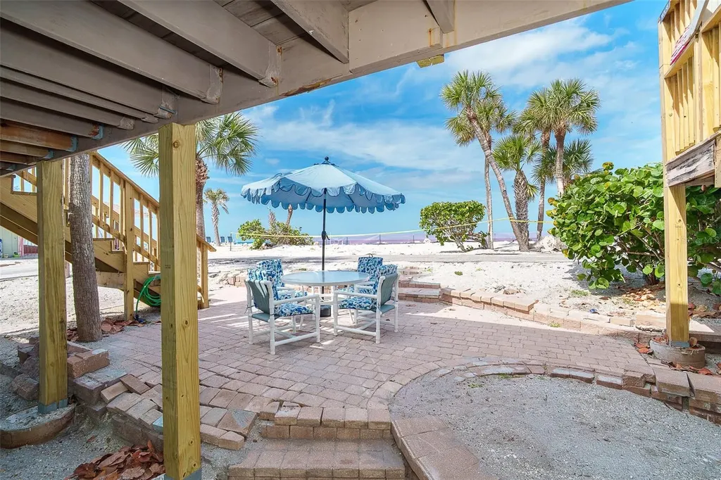 2980 N Beach Road Englewood FL 34223
