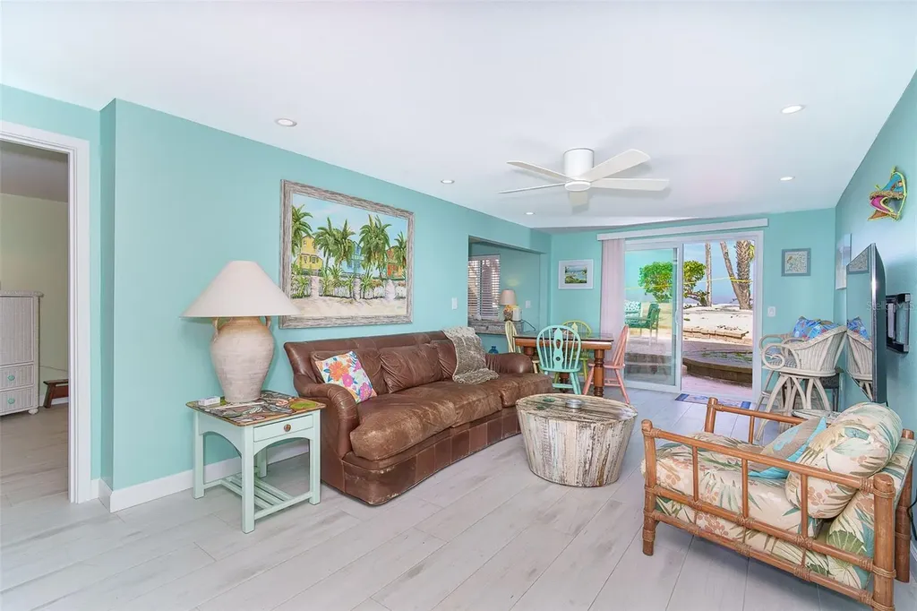 2980 N Beach Road Englewood FL 34223