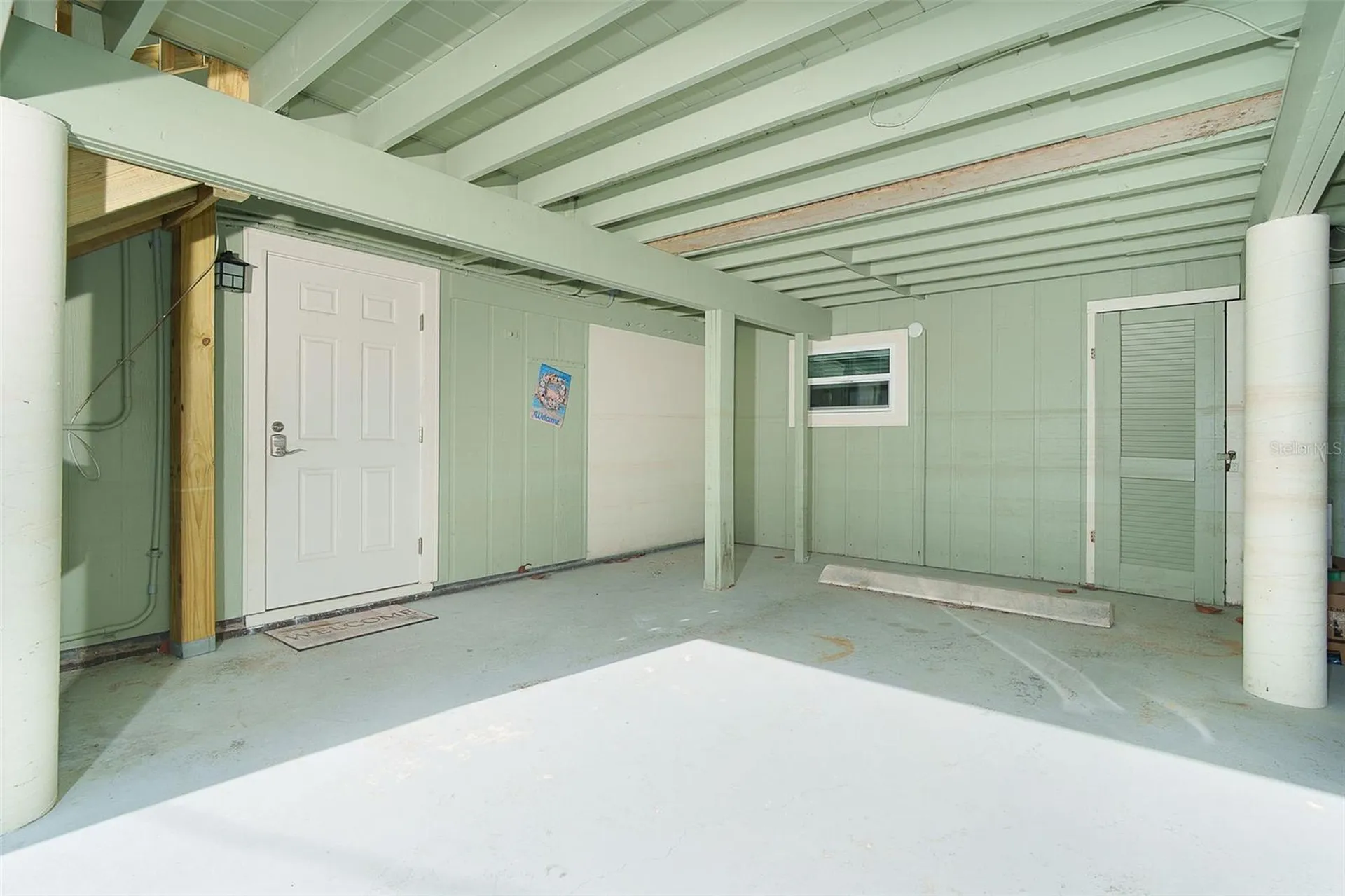 2980 N Beach Road Englewood FL 34223