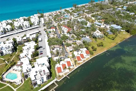 2980 N Beach Road Englewood FL 34223