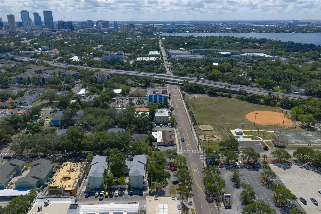 606 S Albany Avenue Tampa FL 33606