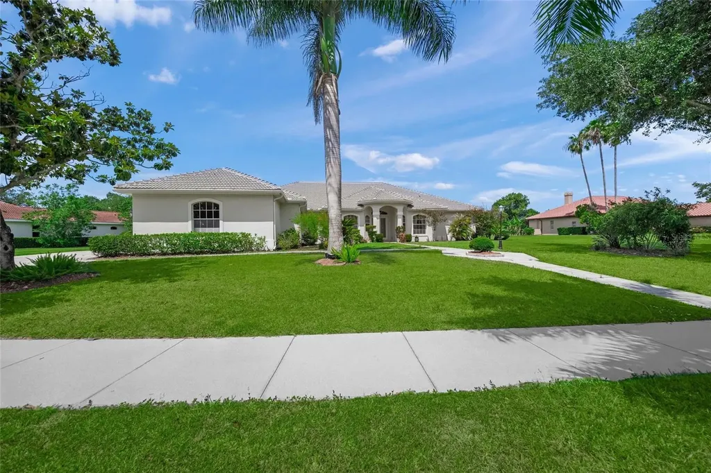 9043 Misty Creek Drive Sarasota FL 34241