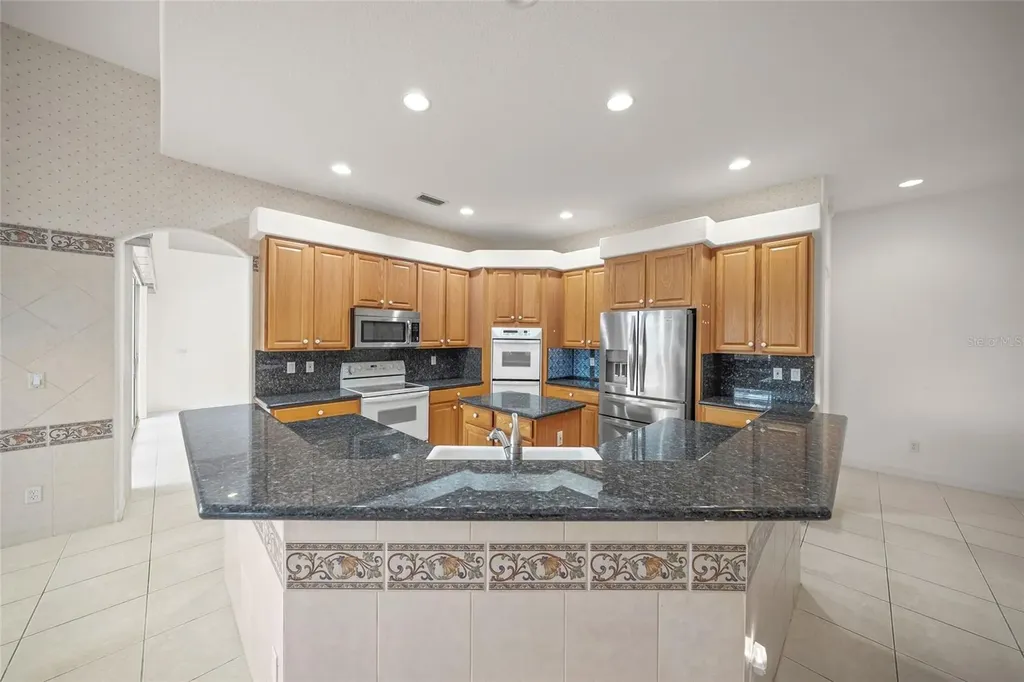 9043 Misty Creek Drive Sarasota FL 34241