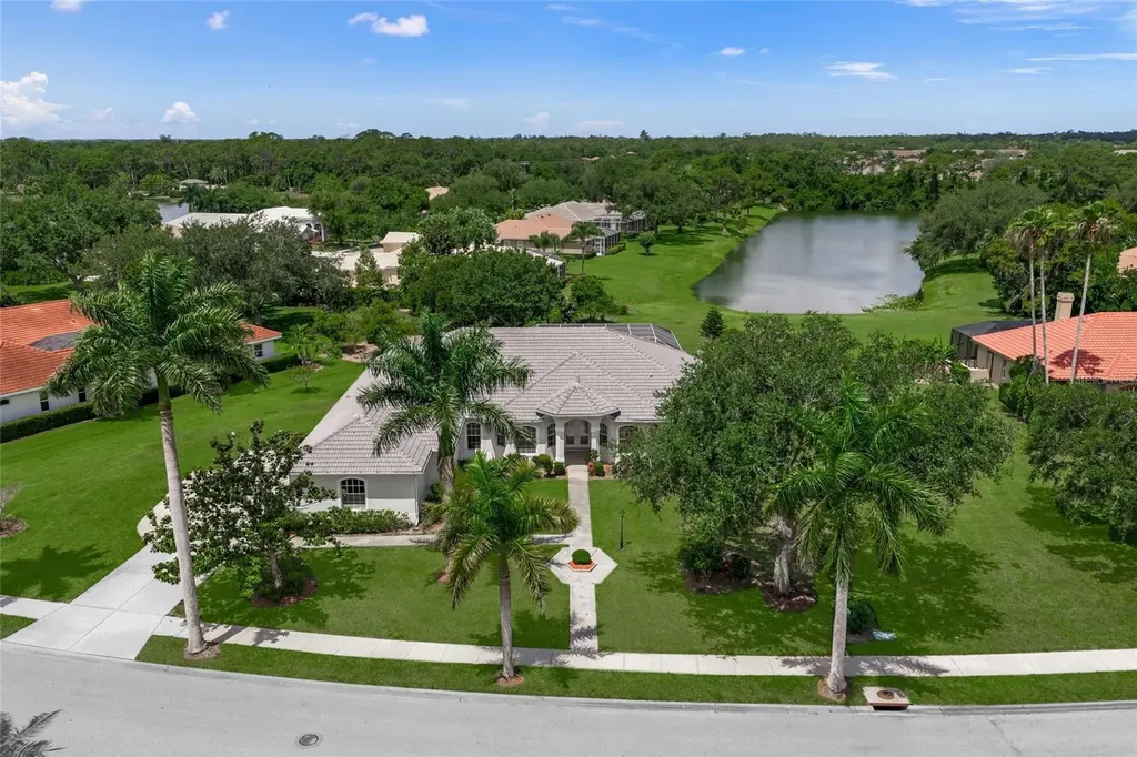 9043 Misty Creek Drive Sarasota FL 34241