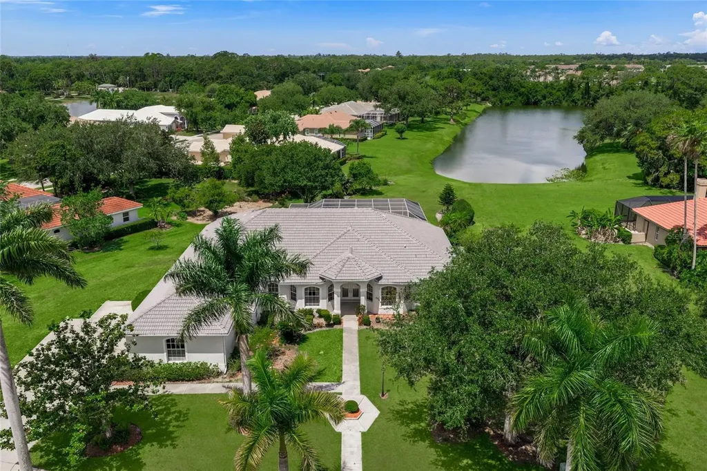 9043 Misty Creek Drive Sarasota FL 34241