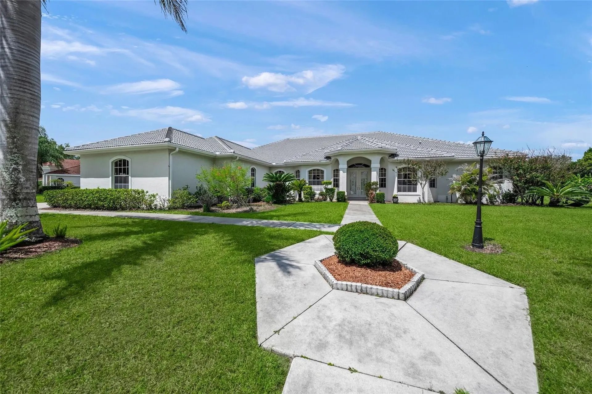 9043 Misty Creek Drive Sarasota FL 34241