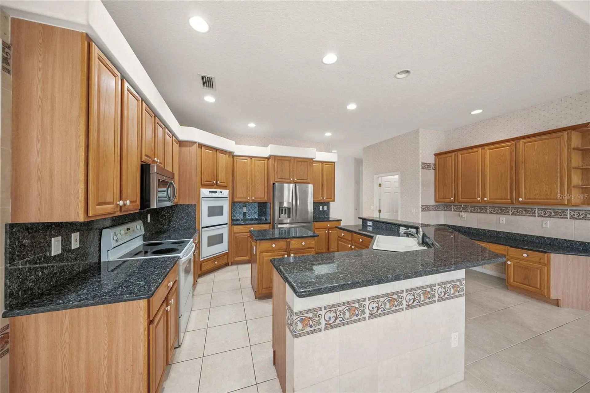9043 Misty Creek Drive Sarasota FL 34241