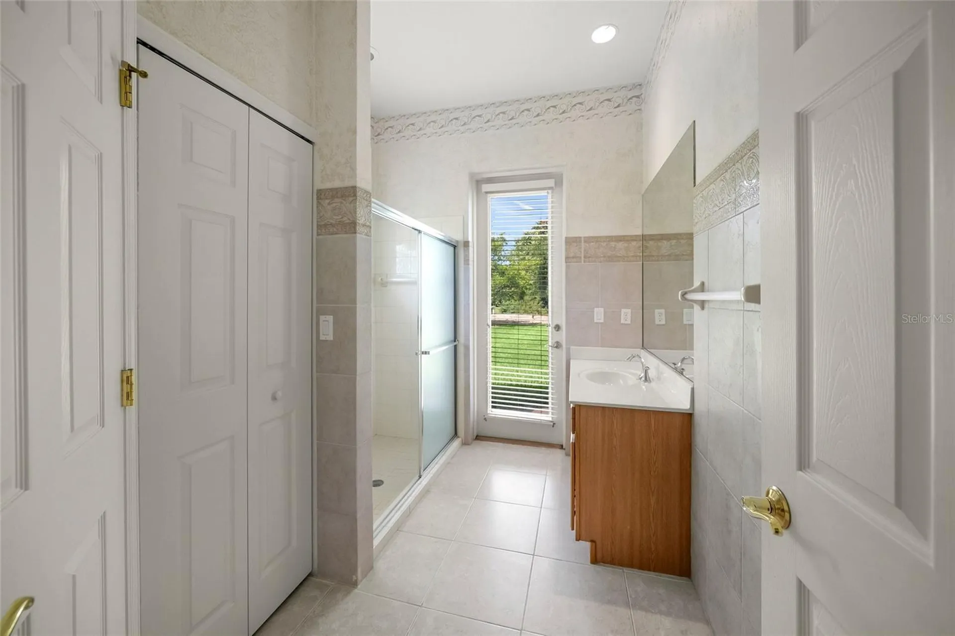 9043 Misty Creek Drive Sarasota FL 34241