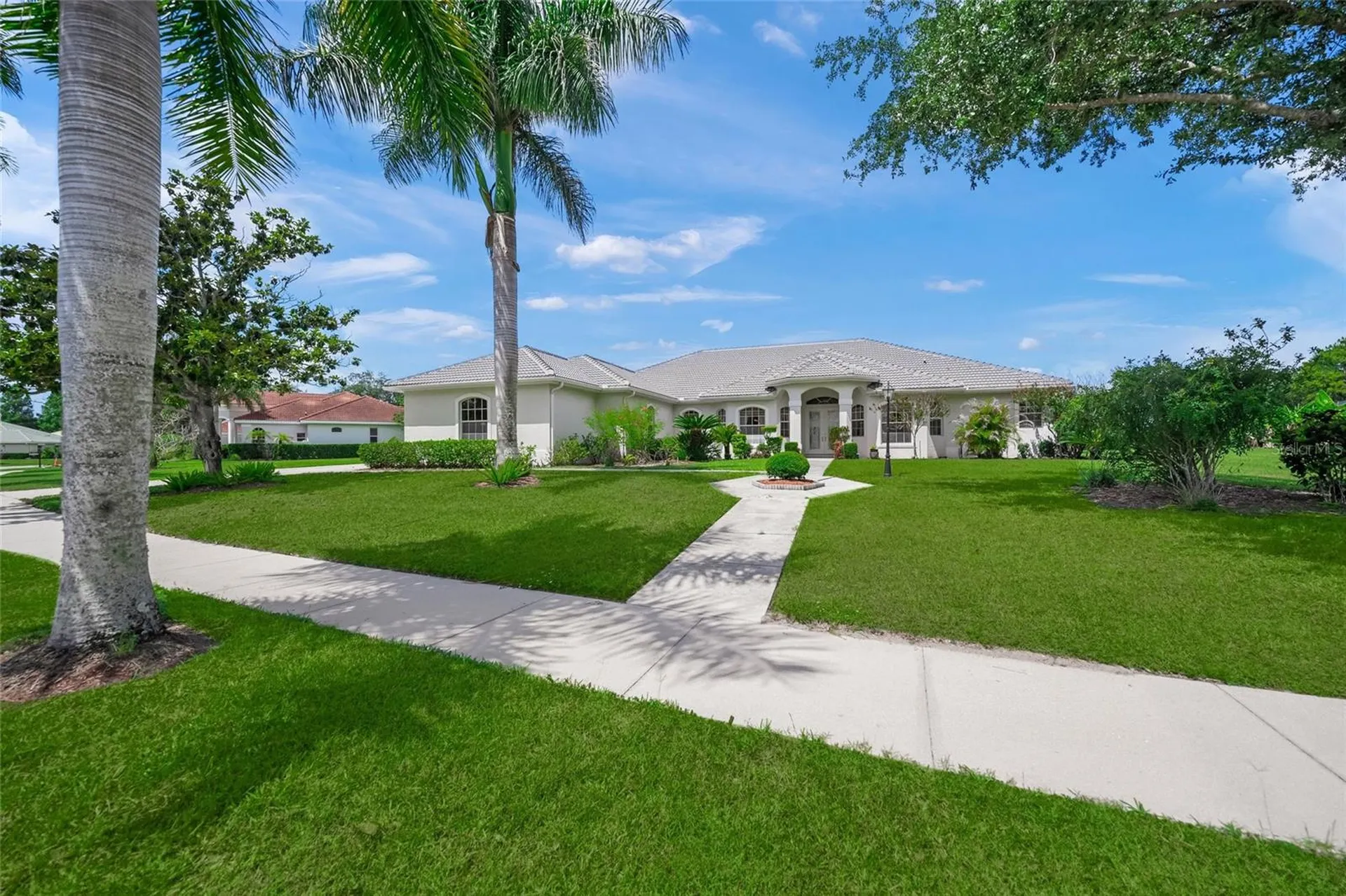 9043 Misty Creek Drive Sarasota FL 34241