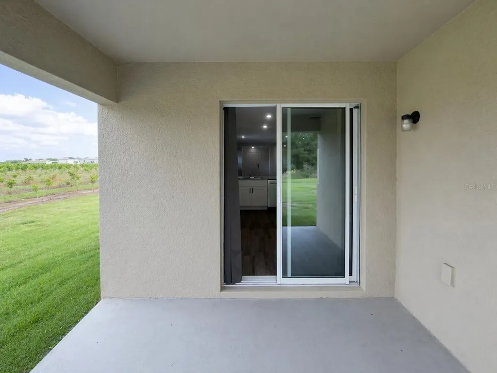 2093 Golden Beak Drive Eagle Lake FL 33839