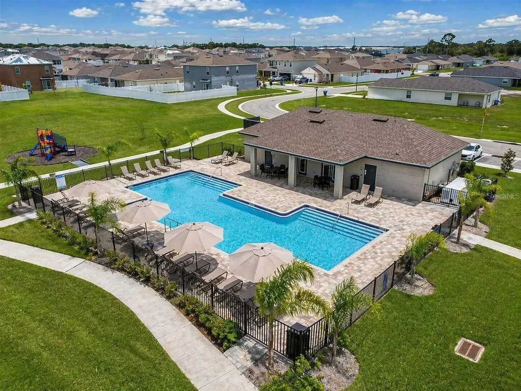 2093 Golden Beak Drive Eagle Lake FL 33839