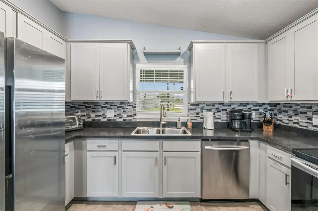 236 Foxtail Loop Davenport FL 33837