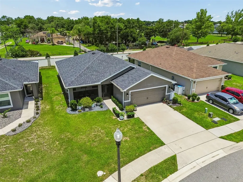 236 Foxtail Loop Davenport FL 33837