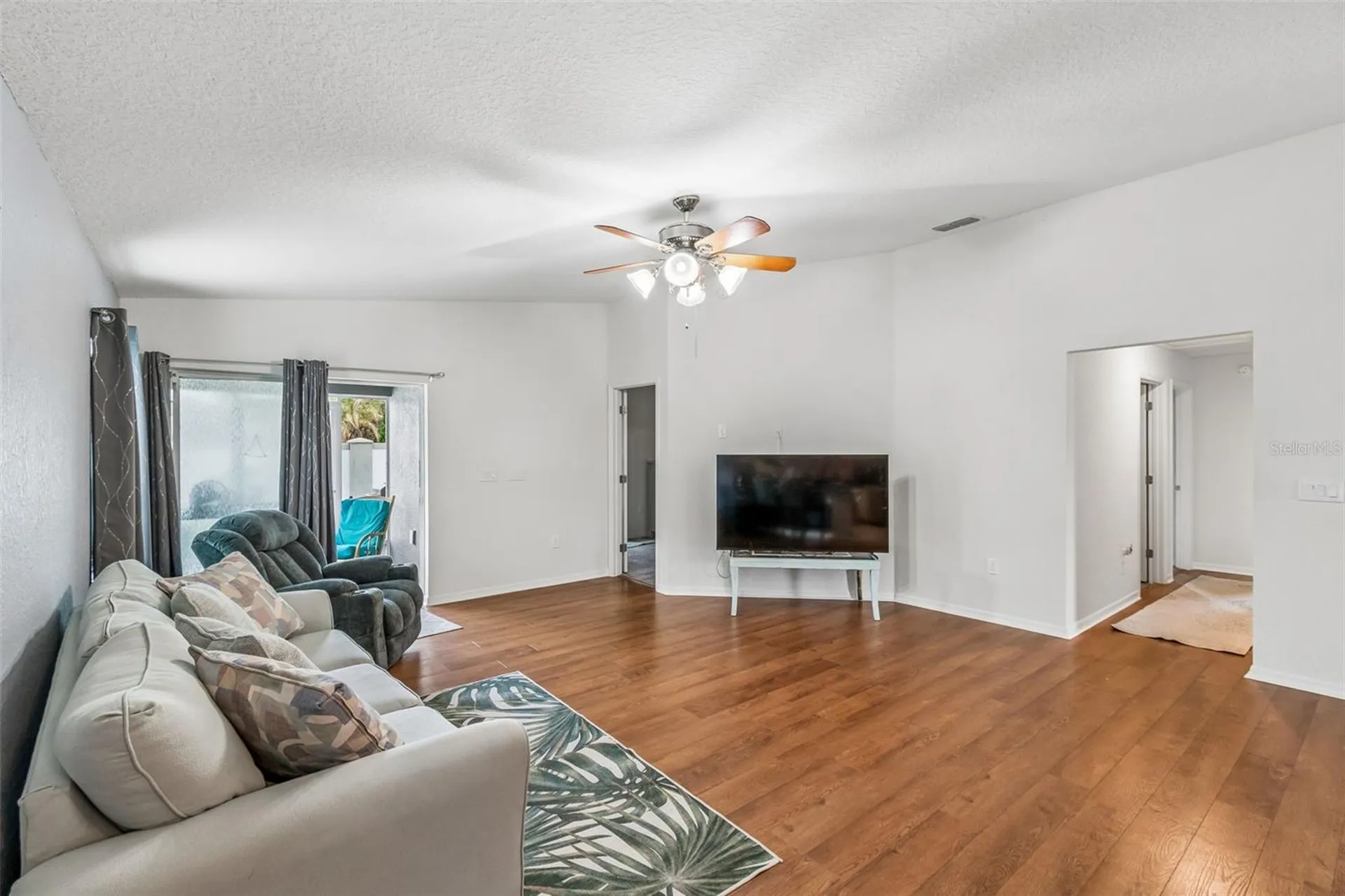 236 Foxtail Loop Davenport FL 33837
