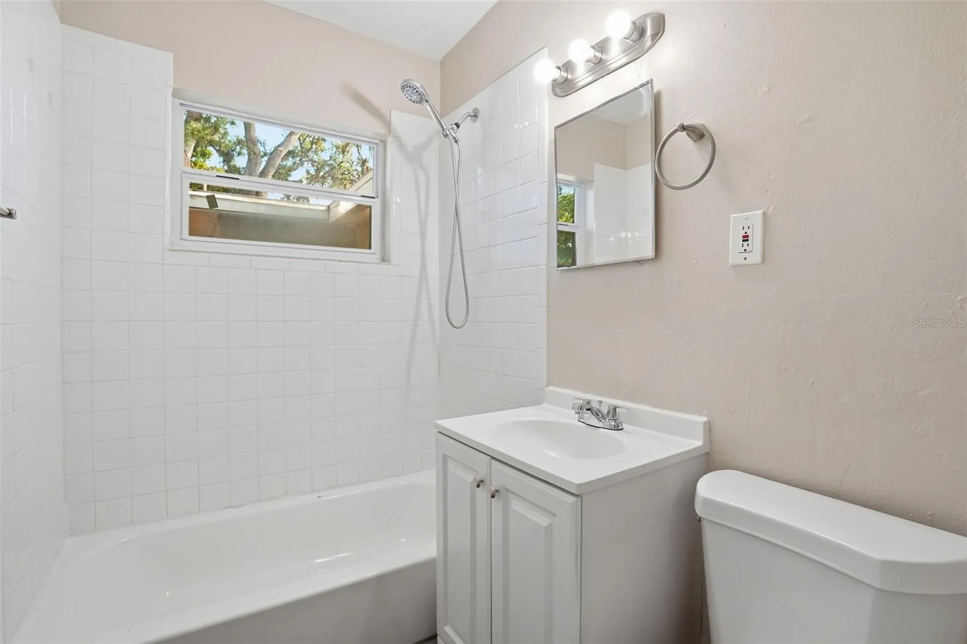 4826 S 8th Avenue S St Petersburg FL 33711