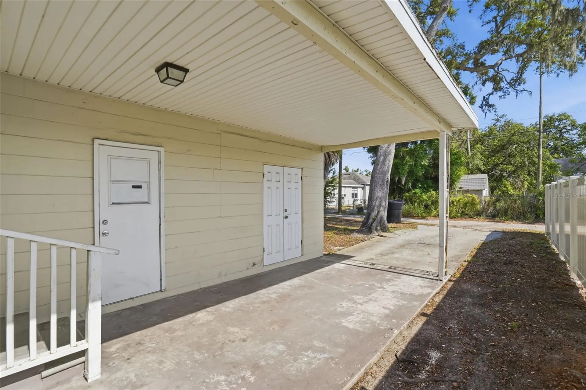 4826 S 8th Avenue S St Petersburg FL 33711