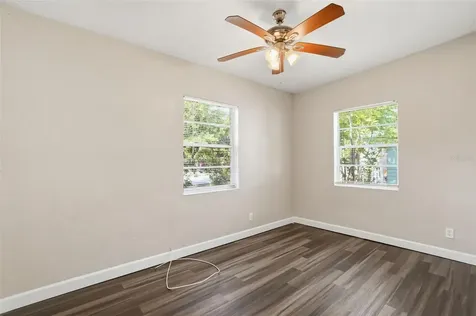 4826 S 8th Avenue S St Petersburg FL 33711