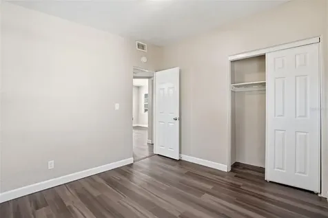 4826 S 8th Avenue S St Petersburg FL 33711