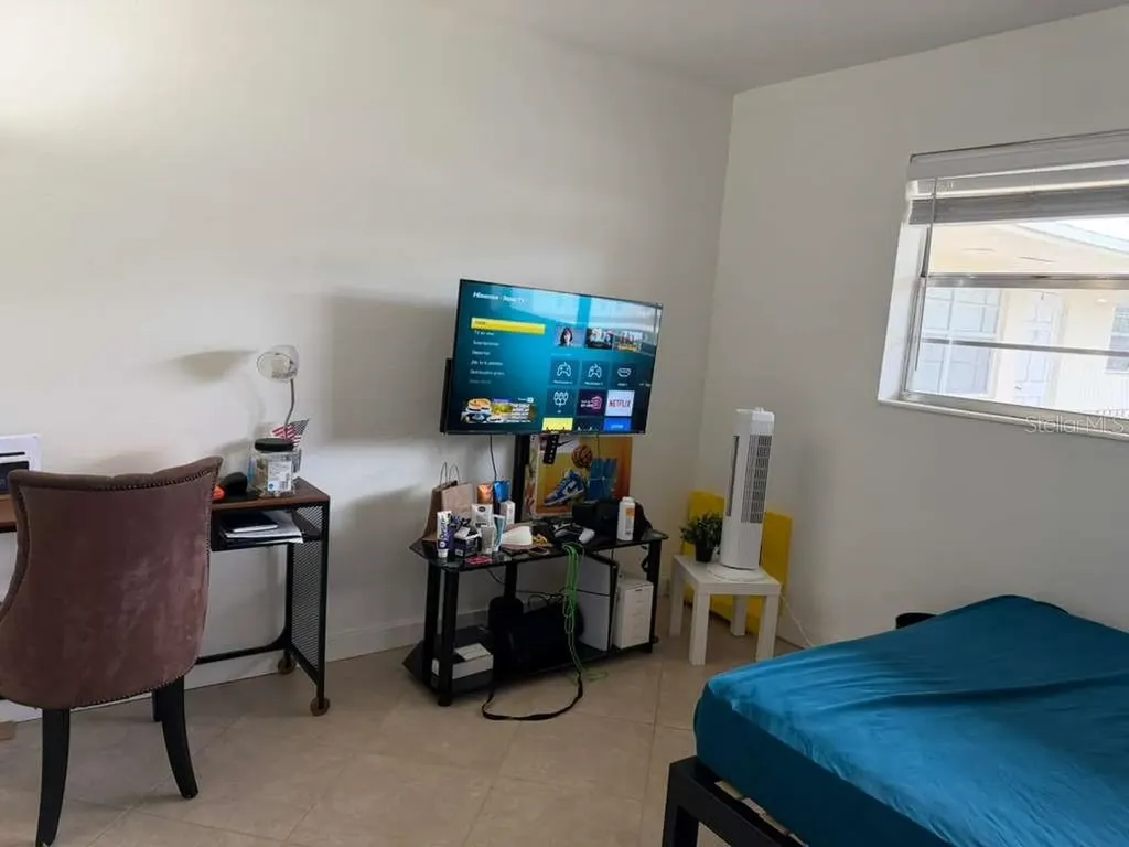 1710 Mckinley Street Hollywood FL 33020