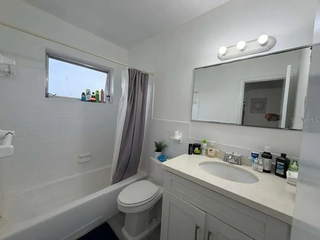 1710 Mckinley Street Hollywood FL 33020