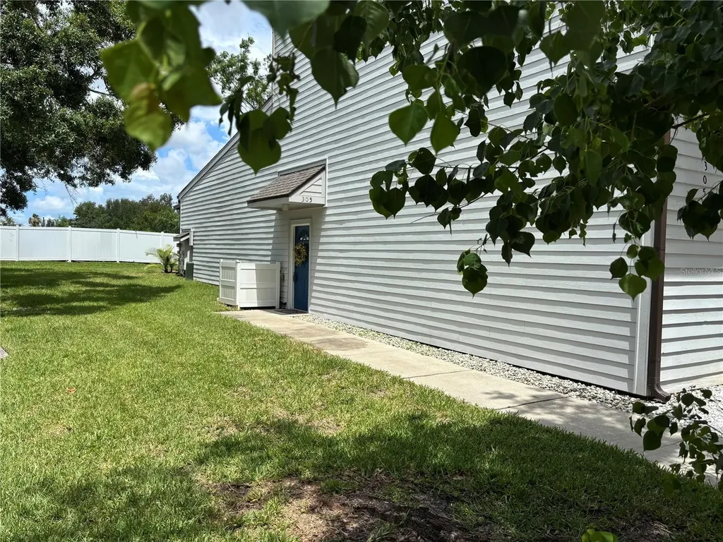 6492 92nd Place N Pinellas Park FL 33782