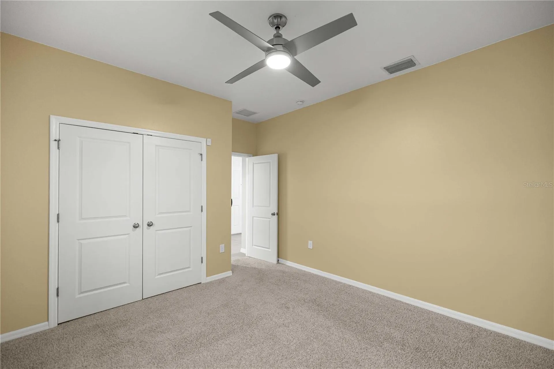 1927 NE 50th Court Ocala FL 34470