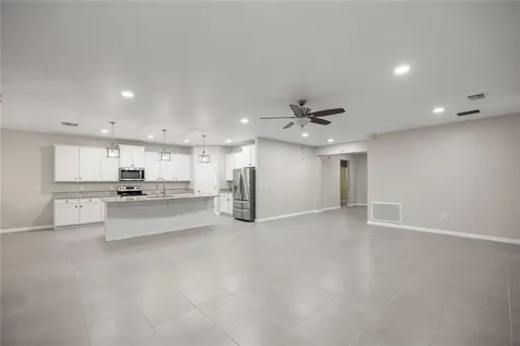 1927 NE 50th Court Ocala FL 34470