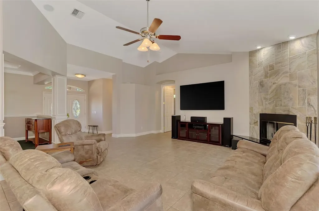 935 Graham Road Venice FL 34293