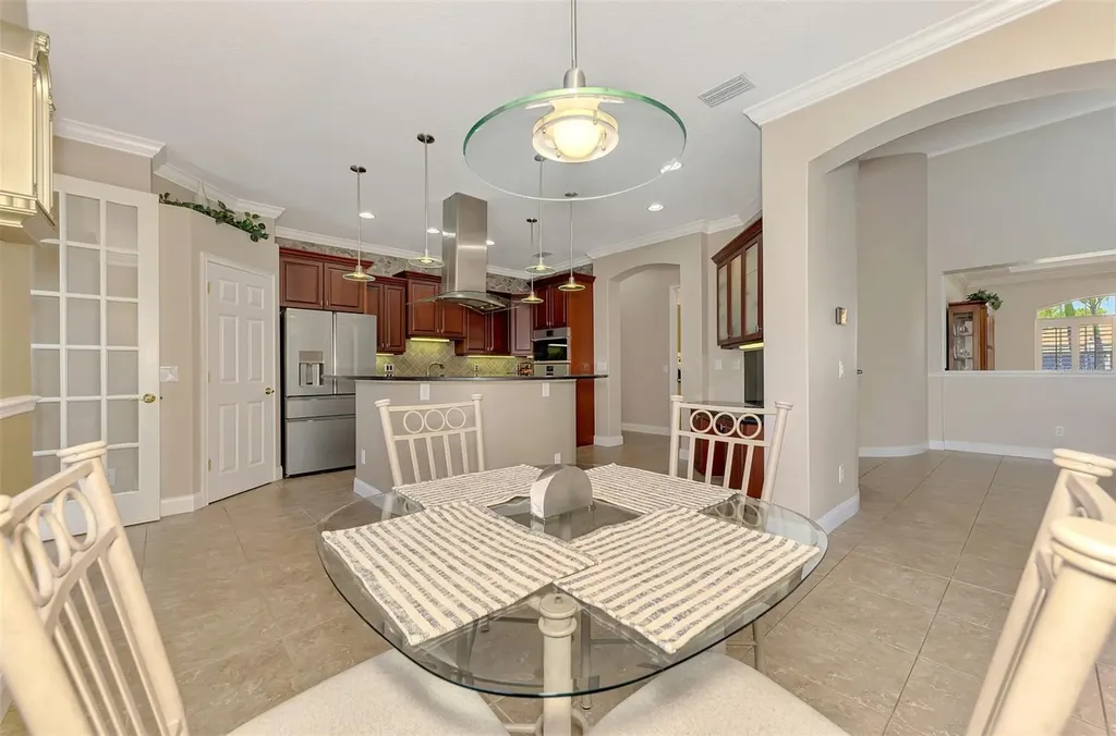 935 Graham Road Venice FL 34293