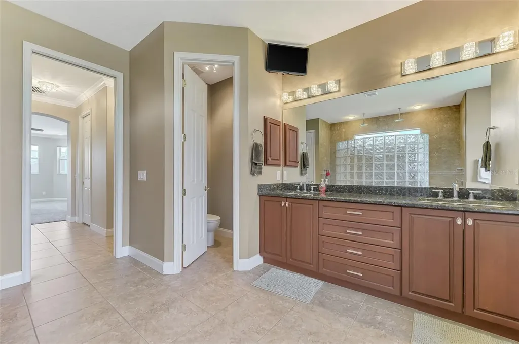 935 Graham Road Venice FL 34293