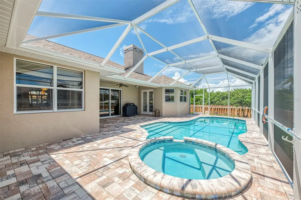 935 Graham Road Venice FL 34293