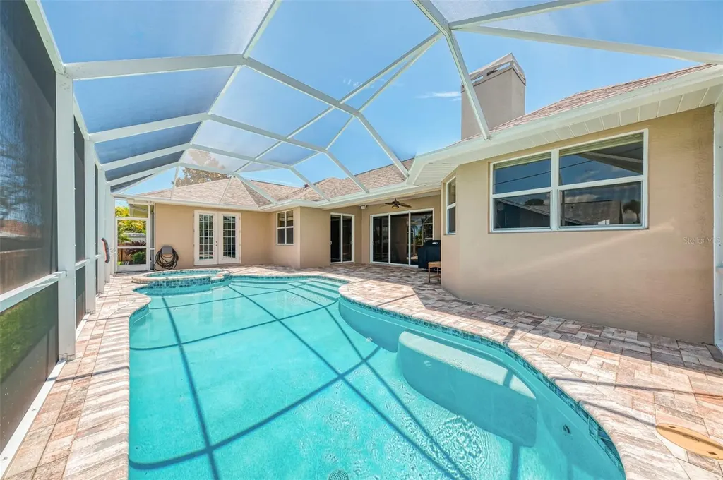 935 Graham Road Venice FL 34293