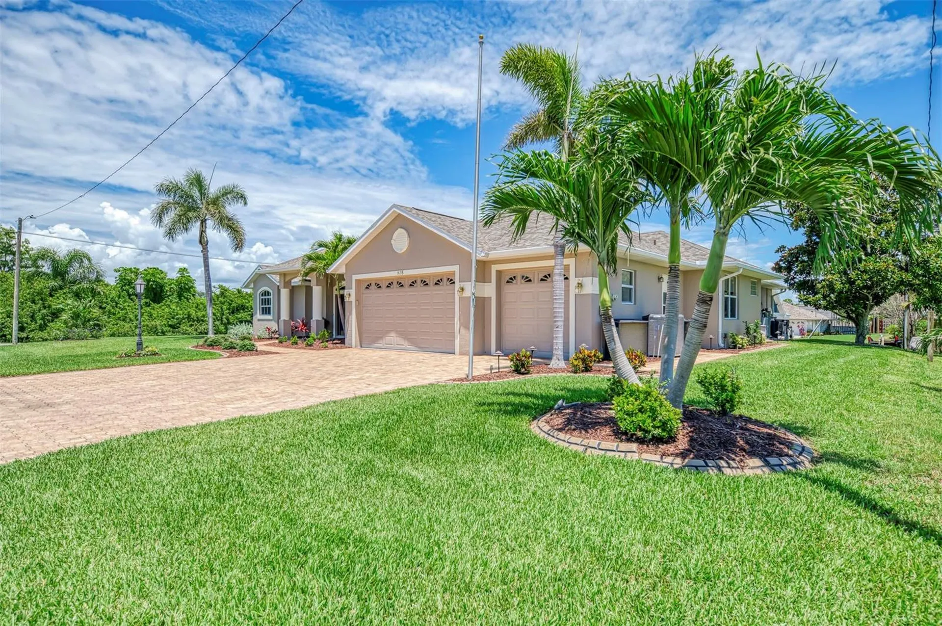935 Graham Road Venice FL 34293