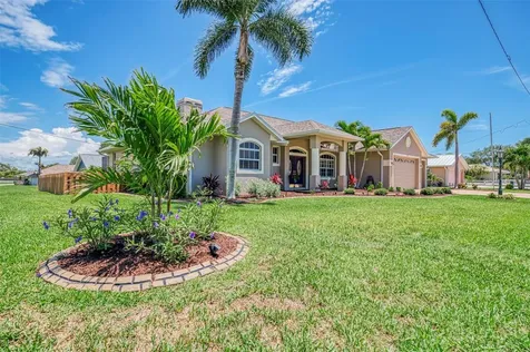 935 Graham Road Venice FL 34293