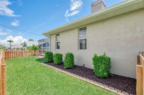 935 Graham Road Venice FL 34293