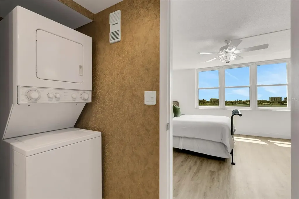 7665 Sun Island Drive S South Pasadena FL 33707