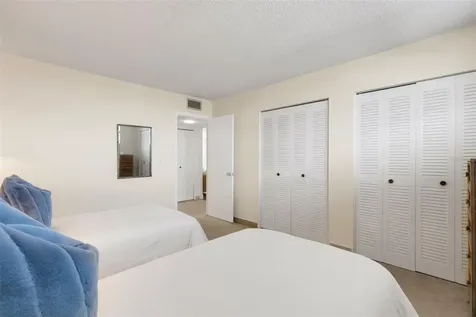 7665 Sun Island Drive S South Pasadena FL 33707