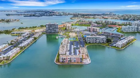 7665 Sun Island Drive S South Pasadena FL 33707