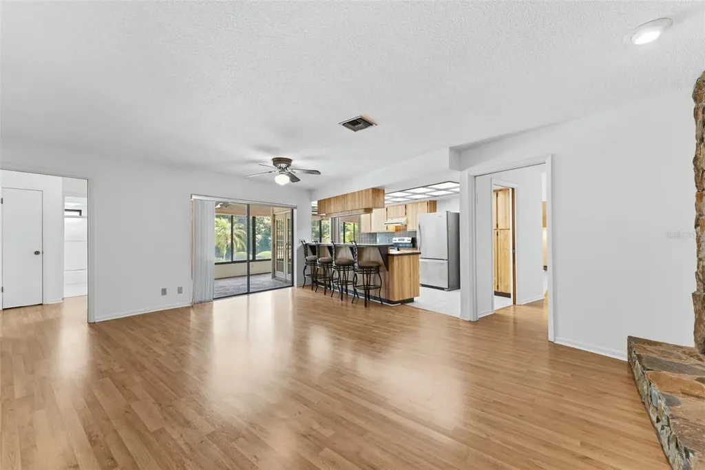3644 Enterprise Road E Safety Harbor FL 34695